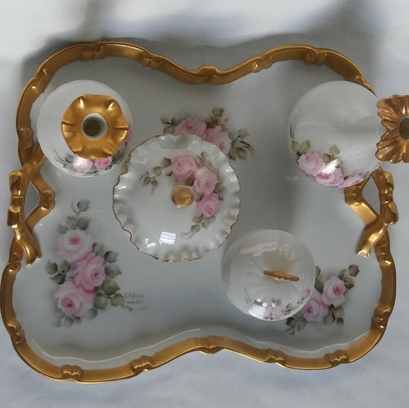 Vintage Ceramic Vanity Set - Picture 2 of 12
